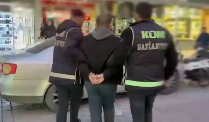 Tefecilik operasyonu: Çok sayıda cihaz ve kaçak emtia ele geçirildi