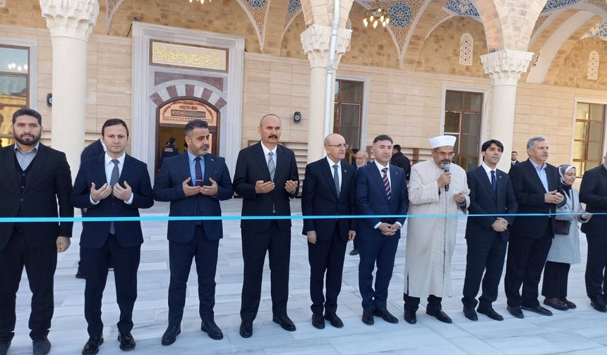 Batman Üniversitesi Camii İbadete Açıldı