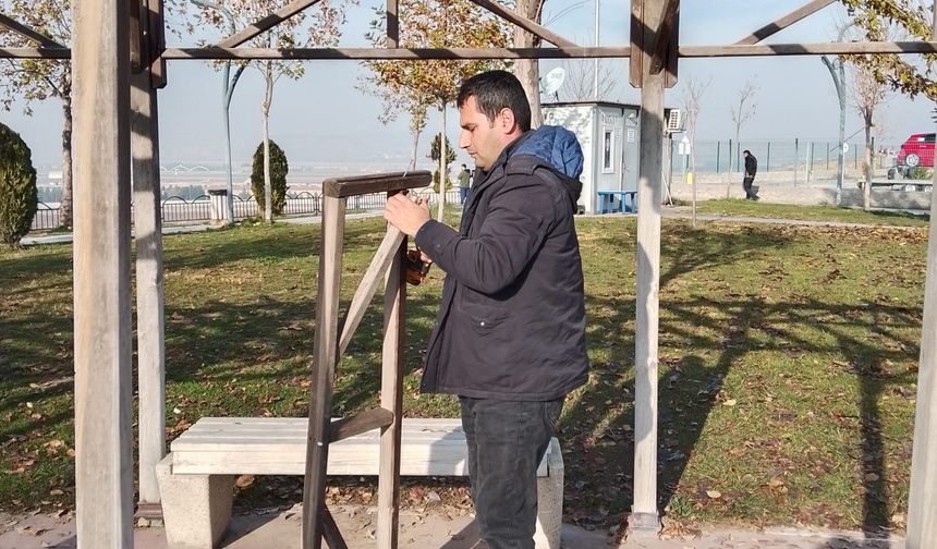 Park Mobilyaları Gözden Geçiriliyor