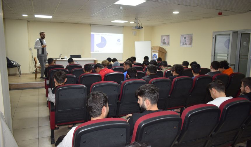 Yurtta Eğitim Ve Film Analiziyle Farkındalık