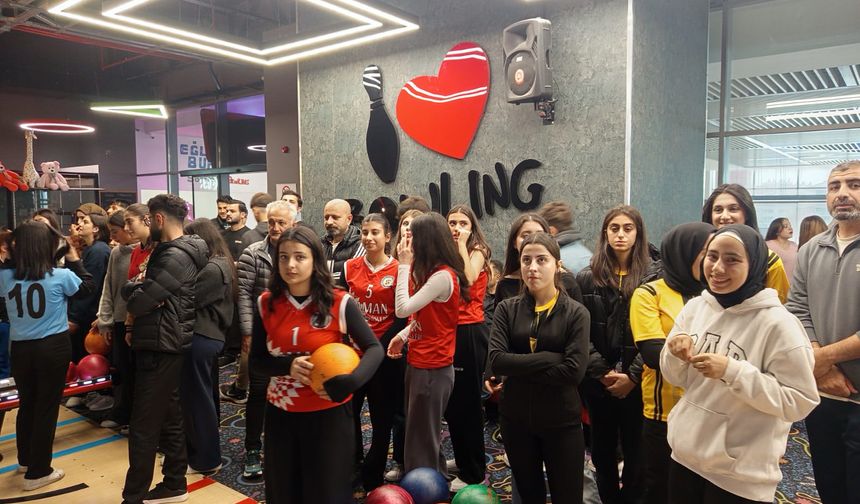 Batman’da Bowling Coşkusu: Okullar İl Şampiyonluğu İçin Yarıştı