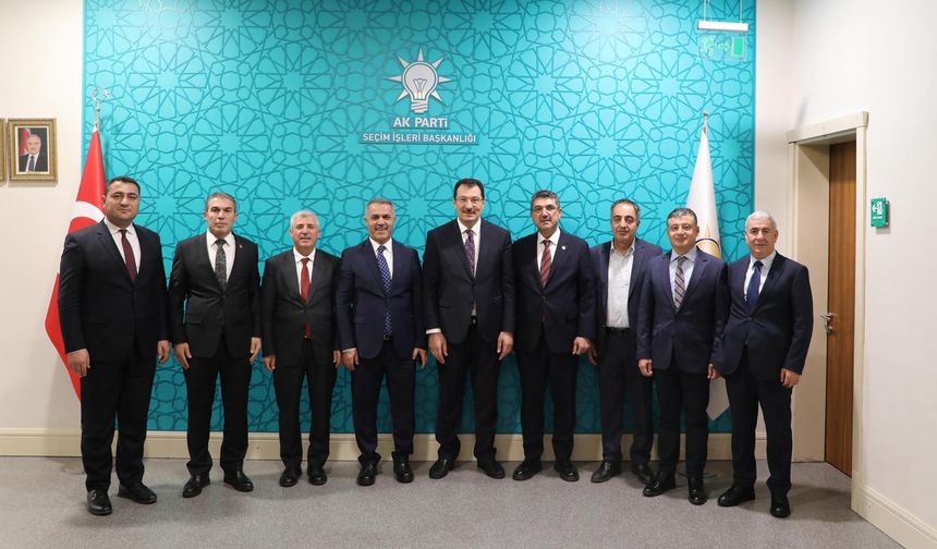 AK Parti’de Yerel Yönetimler ve Seçim Stratejileri Masada