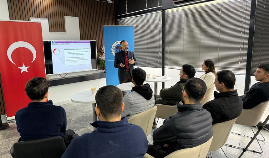 Bilim Kafe’den Sahaya Güvenlik Mesajı: İş Kazaları Önlenebilir