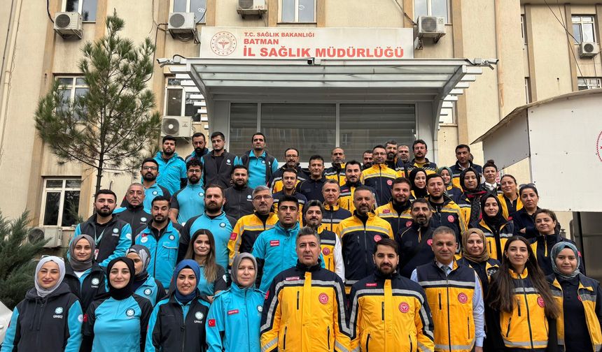 Hayat Kurtaran Ellere Teşekkür