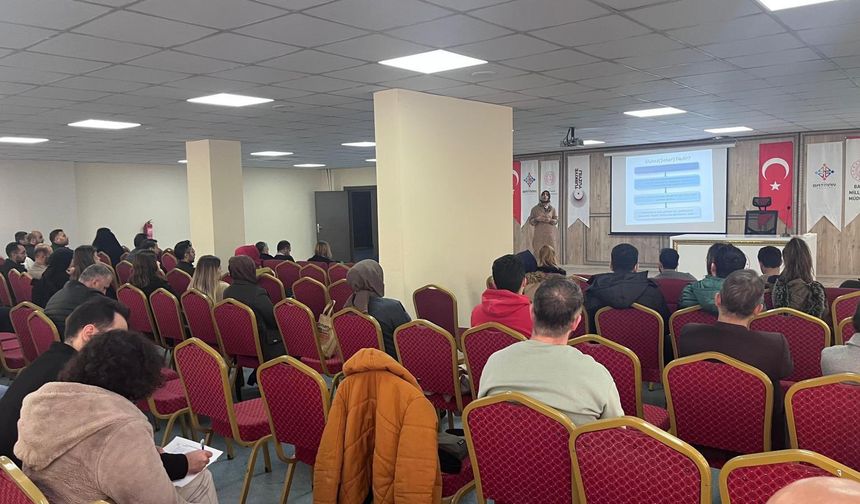 Okulda Diyabetli Öğrenciler için Öğretmenlere Eğitim Verildi