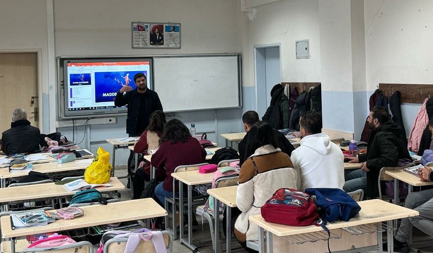 Öğretmenlere Madde Bağımlılığıyla Mücadele Eğitimi