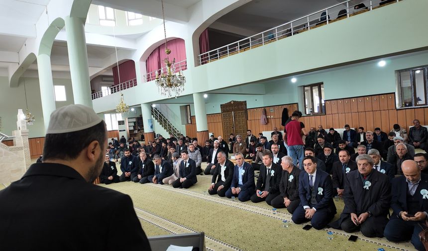 Prof. Dr. İbrahim Baz Gercüş’te Gönüllere Hitap Etti