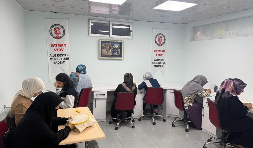 ADEM’in El Sanatları Kursu Yoğun İlgi Görüyor