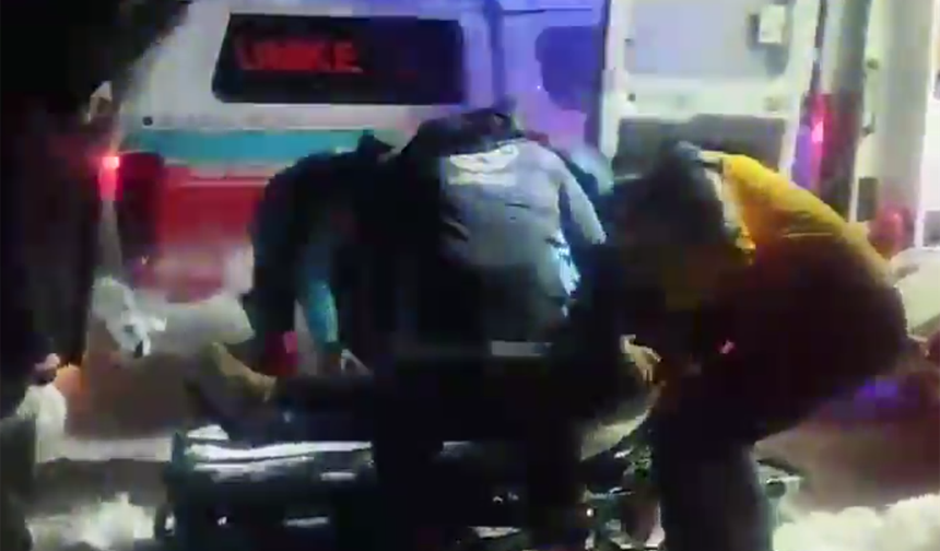 Karda mahsur kalan yaralı vatandaş kurtarıldı