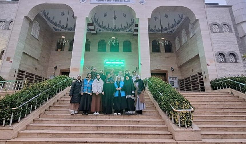 Öğrenciler Sabah Namazında Buluştu