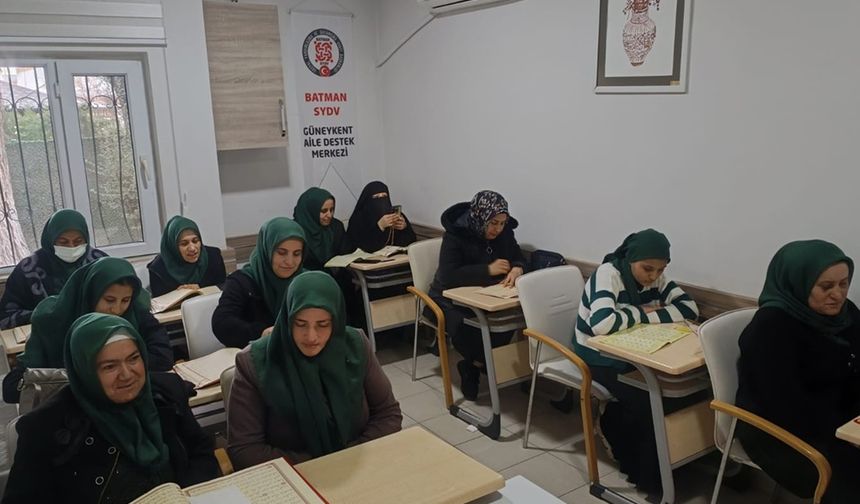 Batman’da İşaret Diliyle Kur’an-ı Kerim Okuma Kursu