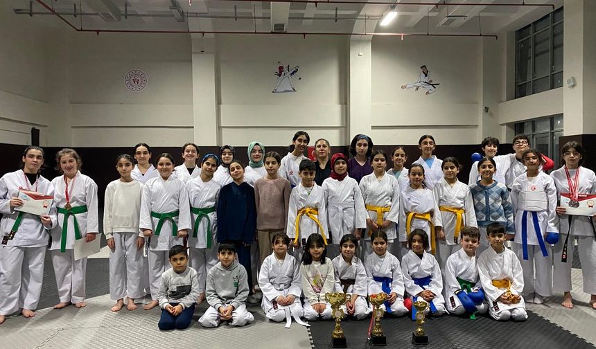 Genç Sporcular İl Şampiyonasında Nefes Kesti