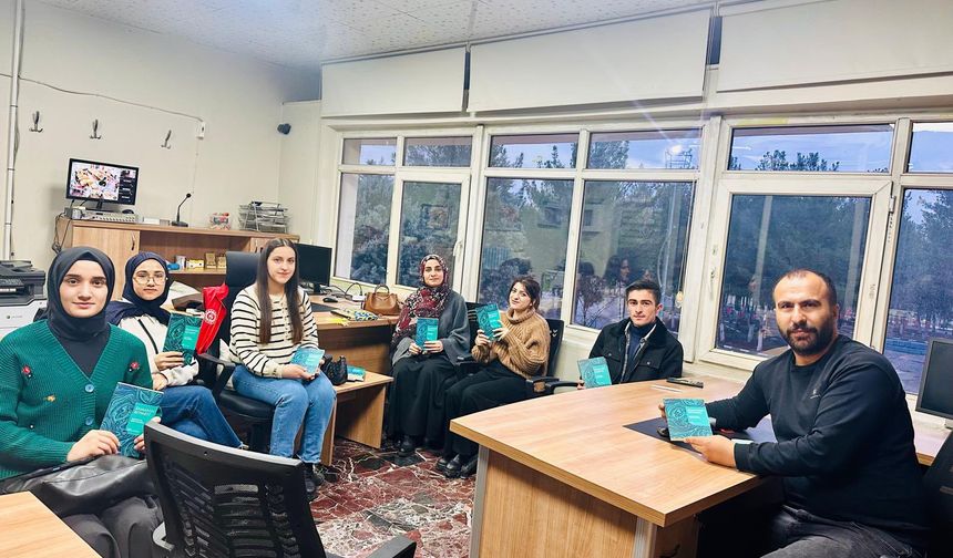 Gençlik Merkezi’nde Zamanın Değeri Okunarak Keşfediliyor