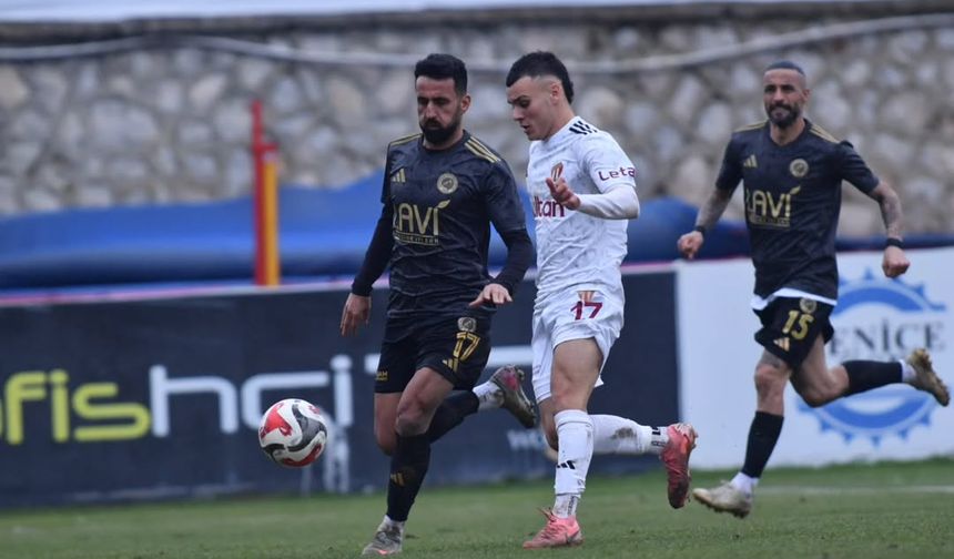 Lider Petrolspor deplasmandan puanla döndü