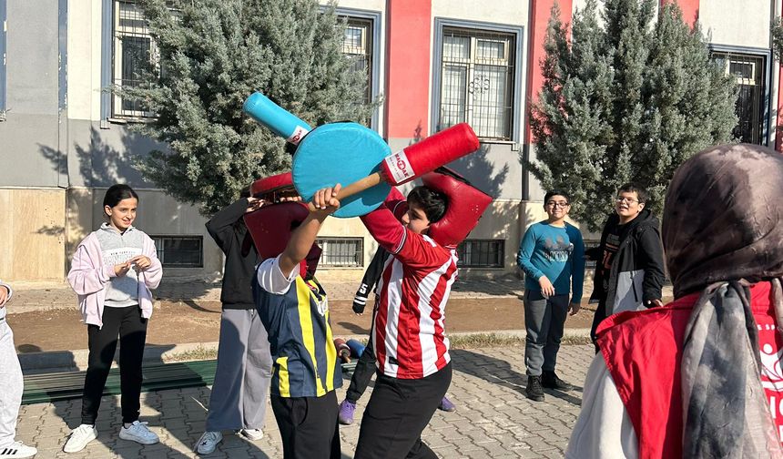 Petrolkent Gençlik Merkezi’nden Anlamlı Etkinlik