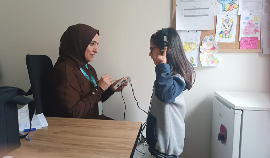 414 Minik Kulak Kontrolden Geçti