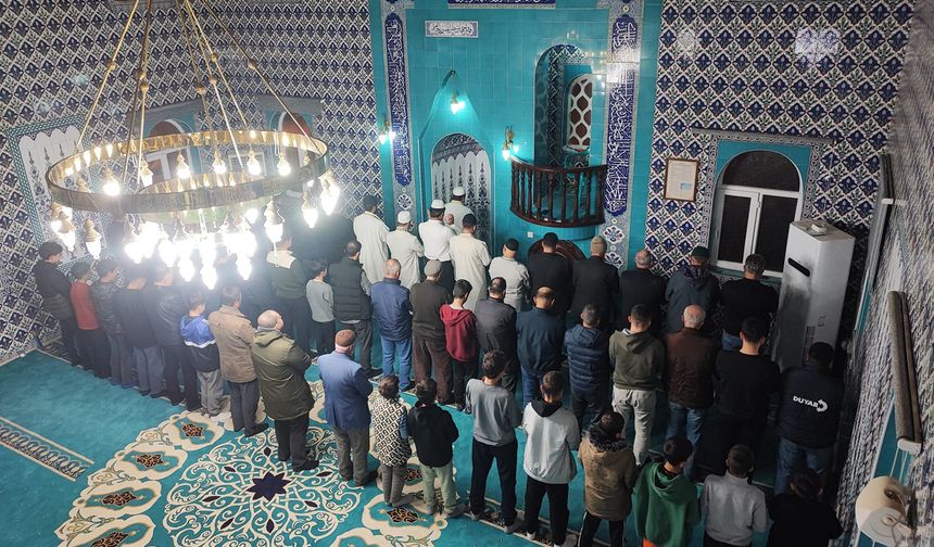 Beşiri’de Bir İlk: Hatimle Teravih Namazına Yoğun İlgi