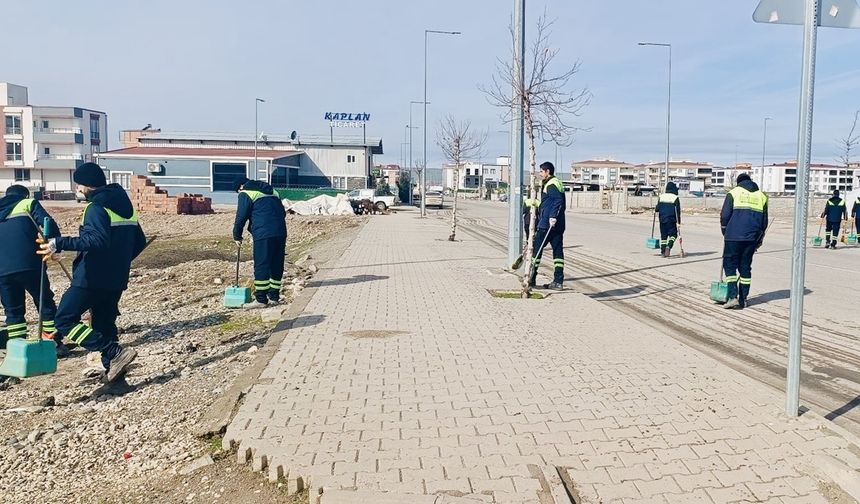 Hilal Mahallesi “Mahallemiz Tertemiz” kampanyası ile Pırıl Pırıl