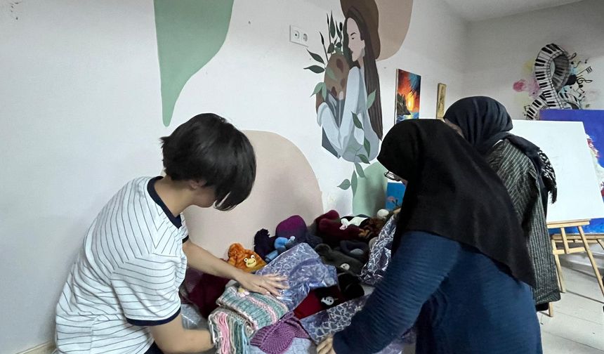 “Isıtan Eller” Köy Okullarına Umut Oluyor