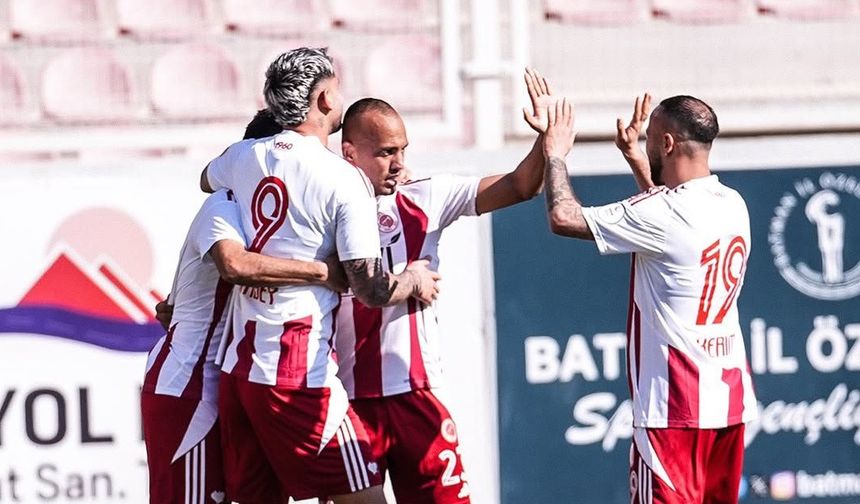 Petrolspor, Beyoğlu'nu farklı yendi