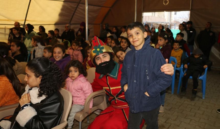 Ramazan’ın Bereketi Çay Mahallesi’nde Taştı