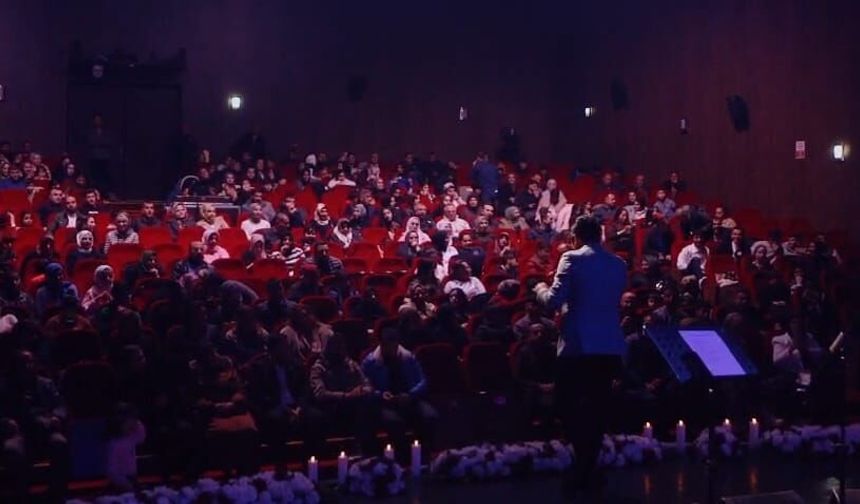 TAYFUN ÖZTOPRAK’TAN TÜRKÜ ZİYAFETİ