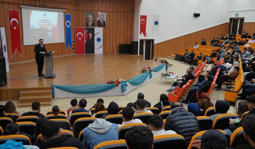 Üniversite’de Proje Yazma Eğitimi