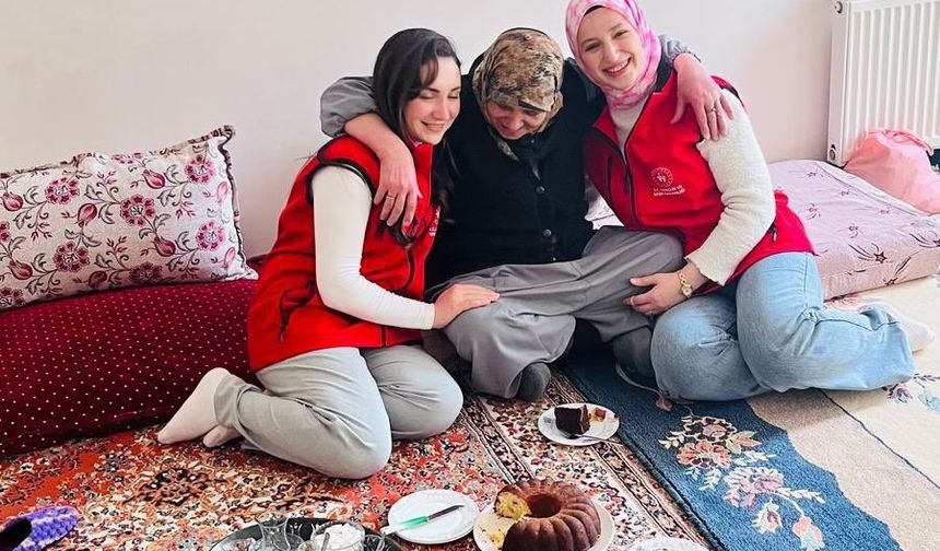 “Yalnız Değilsiniz” Dediler, Gönüllere Dokundular!