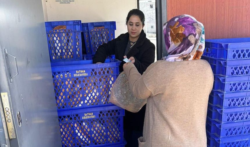 6 Bin 600 Aileye Gıda Kartı Yardımı