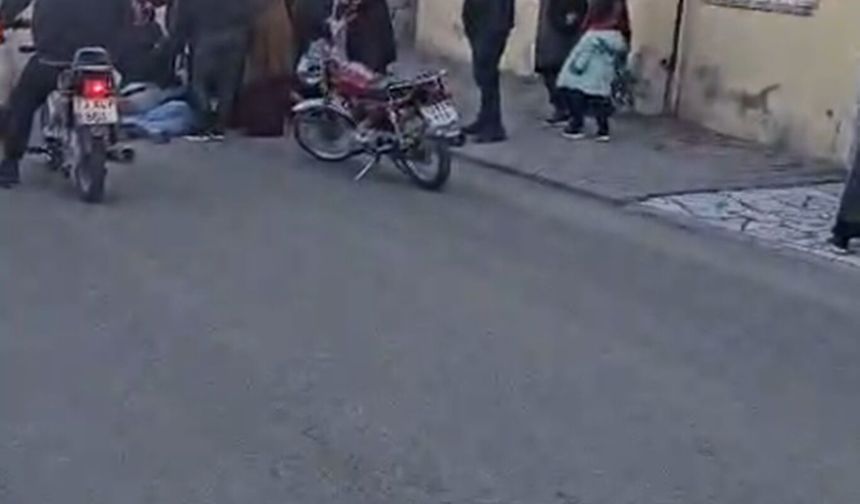 Aracın Çarptığı Kız Ağır Yaralandı