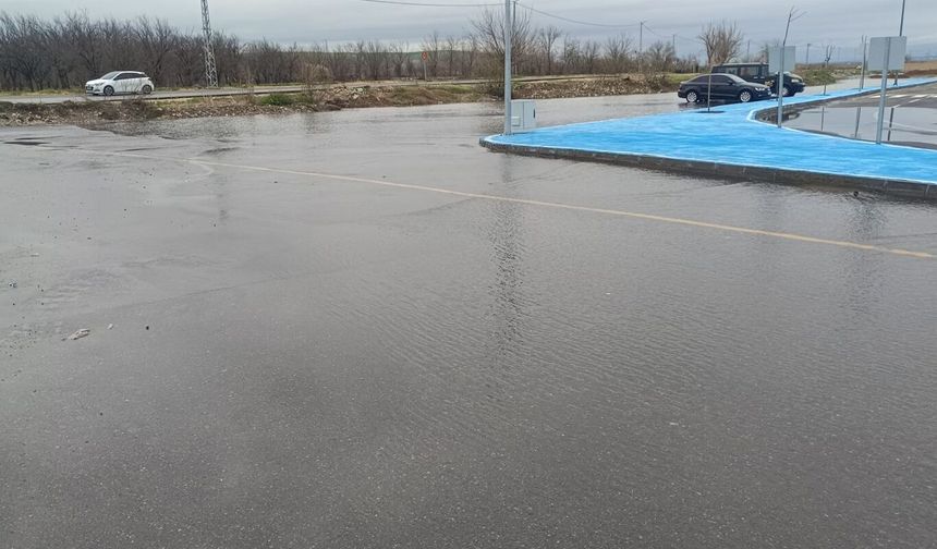 Batman Çayı Taştı: Sürücü Akademisi Neden Sular Altında Kaldı?