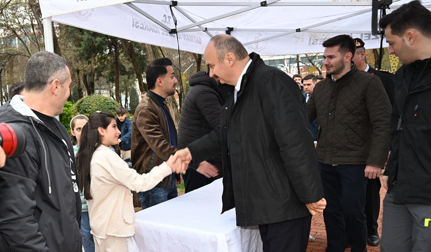 Batman Valisi Halkla Bayramlaştı