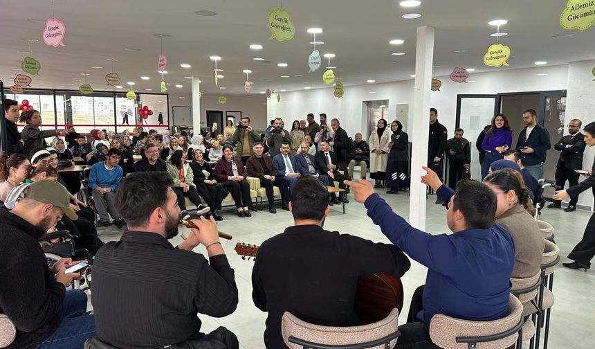 Batman’da Duygu Dolu Müzik Dinletisi