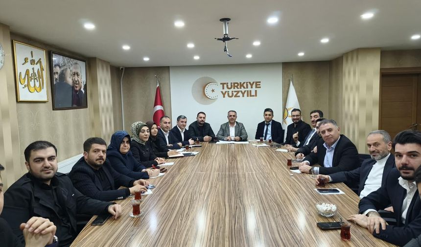 Doğalgaz Hizmeti Bekleyen Mahalleler Masaya Yatırıldı