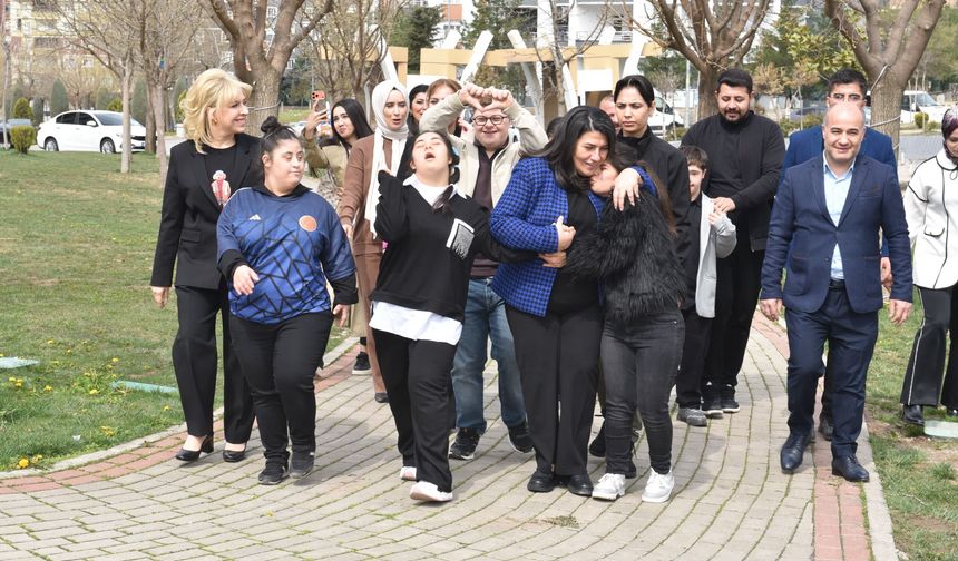 Down Sendromlu Bireyler İçin Anlamlı Buluşma