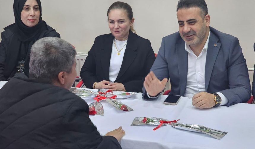 İl Başkanı Çetin’den kadınlara Anlamlı Ziyaret