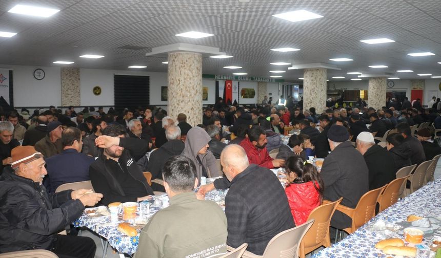 Petrolkent Mahallesi’nde İftar Buluşması