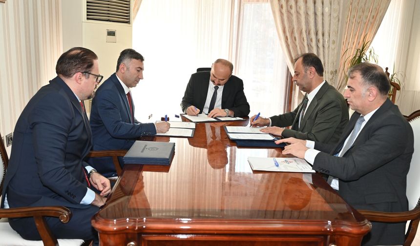 Üniversite ile Kamu Kurumları Arasında Güçlü İşbirliği Protokolü İmzalandı