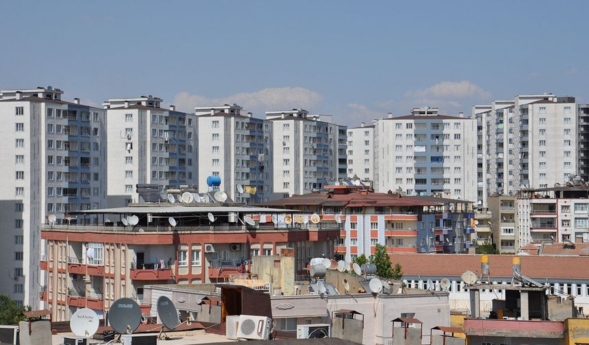 Vergi Yükü Konut Piyasasını Kilitledi: Satışlar Durma Noktasında