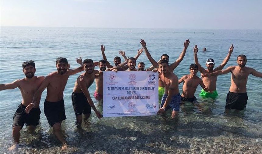 “Yüzen Canlar Altın Yüreklere Emanet” Projesi Hayata Geçiyor