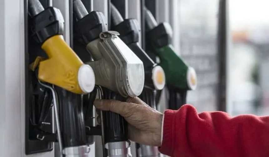 15 NİSAN AKARYAKIT FİYATLARI: Akaryakıta zam mı geldi, akaryakıt fiyatları ne olacak, düşecek mi? İstanbul, Ankara, İzmi