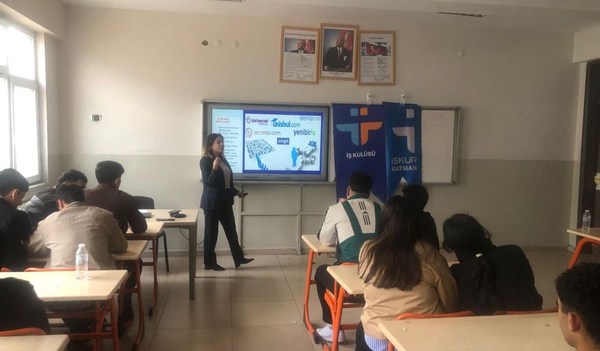 Batmanlı Gençlere İş Bulmanın Şifreleri Anlatıldı