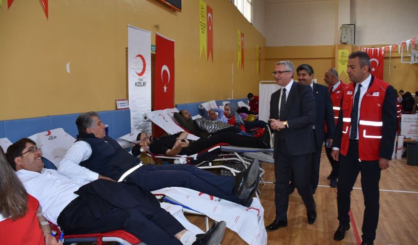 Batman’da ‘Kan Bağış Şenliği’ başladı