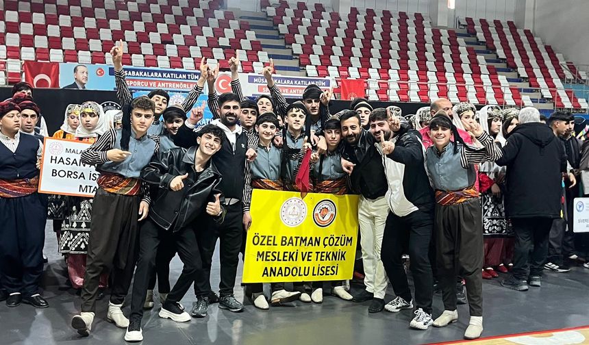 Batman’ın Gururu! Çözüm Lisesi Halk Oyunlarında Bölge Şampiyonu Oldu