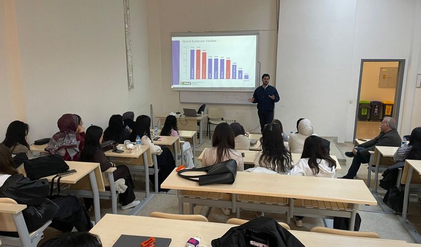 Ekran Bağımlılığına Karşı Alarm: Batman’da Gençlere “Dijital Farkındalık” Eğitimi