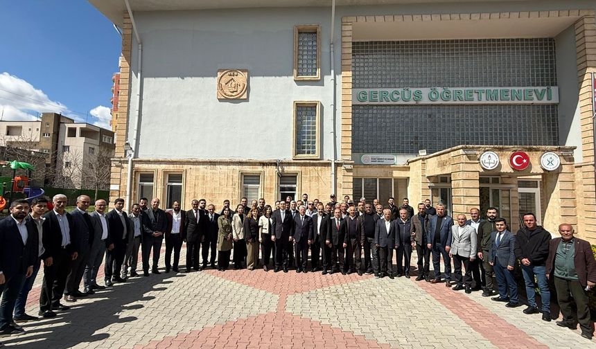 Gercüş'te Duygusal Veda: Kaymakam Öztaş İçin Beklenen Gün Geldi!