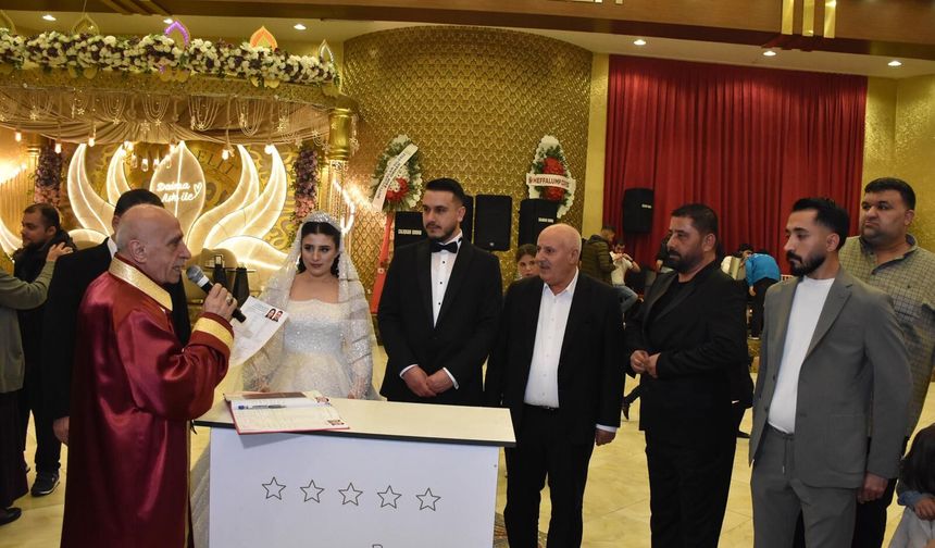 Kapuci ve Altınsaç Ailelerinin Mutlu Günü!