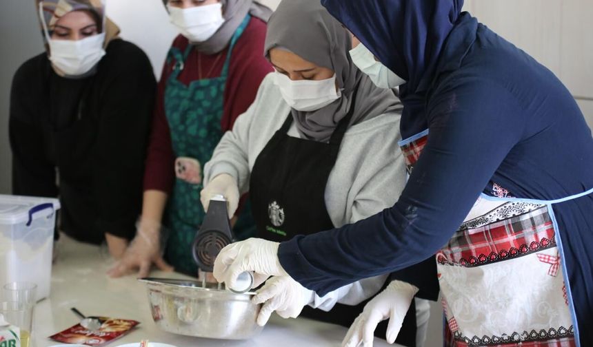 Mutfaktan Ekonomiye Güçlü Adım: Batman’da Kadınlar BİLMEK ile İş Hayatına Hazırlanıyor