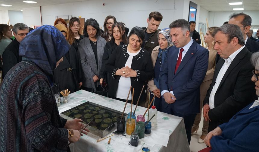 Nakş-ı Aşk” Sergisi Göz Kamaştırdı: El Emeği Eserler Büyük Beğeni Topladı