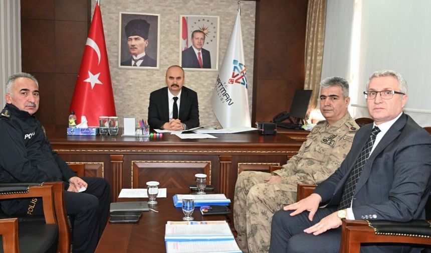 Okul Güvenliği için Kapsamlı Değerlendirme Toplantısı Yapıldı